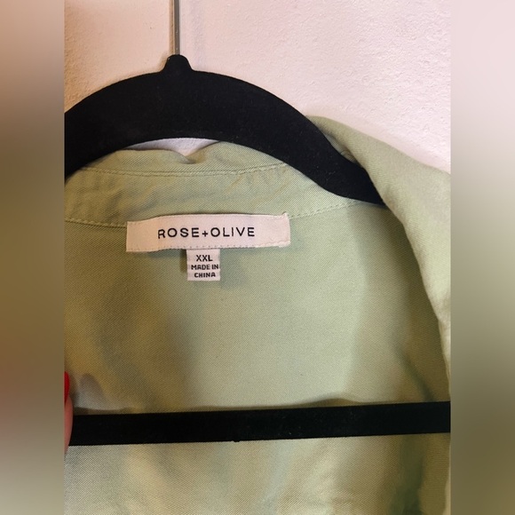Rose & Olive Green Cuffed Sleeve Button Down Shirt - Picture 3 of 4